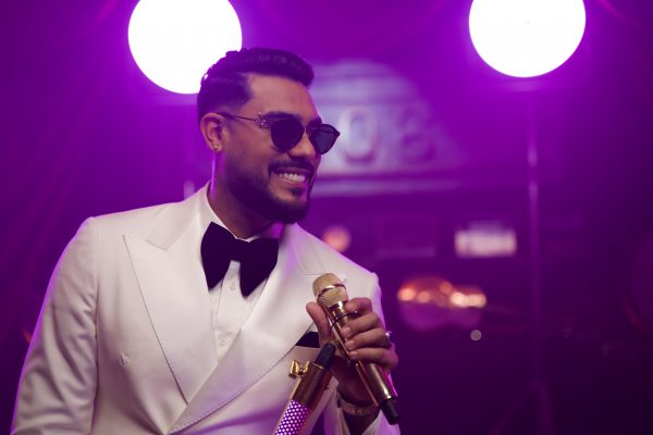 RONALD BORJAS PRESENTÓ CON ÉXITO SU NUEVO DISCO “JOYAS QUE BAILAN”