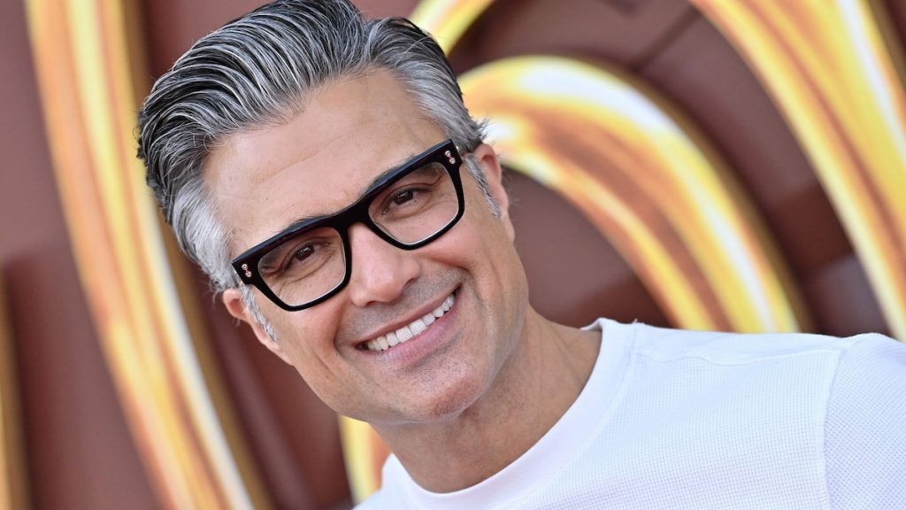 Jaime Camil invita a sus fans a viajar a sus hotspots favoritos