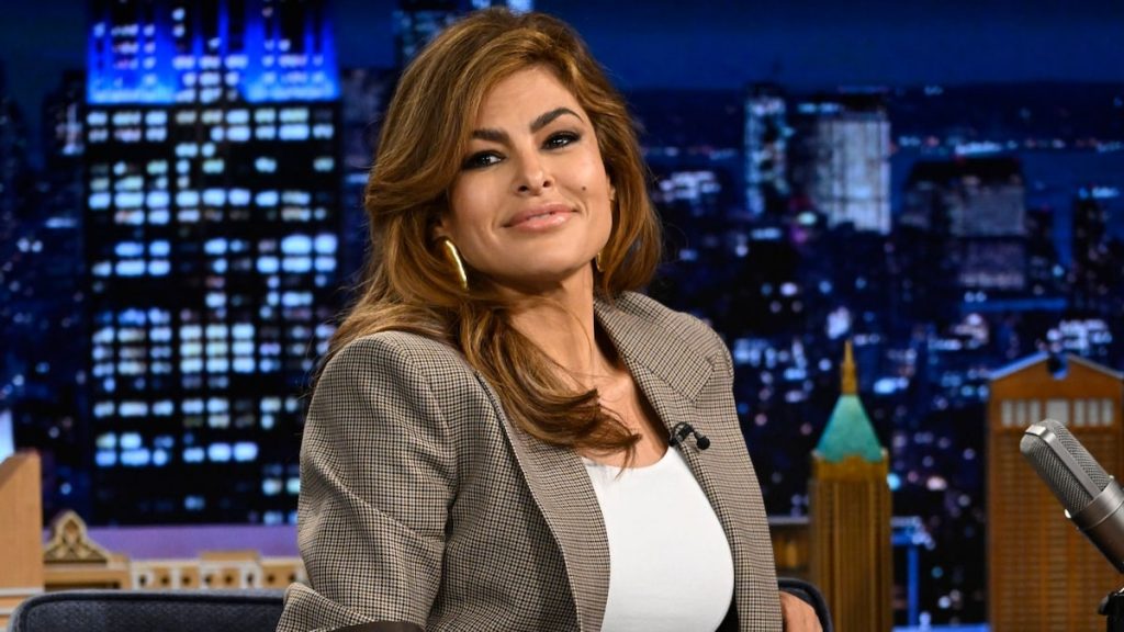 Eva Mendes habla de la relación de Ryan Gosling con su padre: “Él no habla inglés”