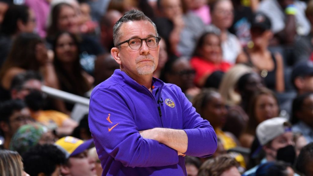 Curt Miller deja de ser head coach de las Sparks de la WNBA tras dos temporadas