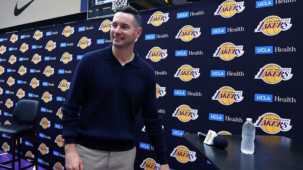 Así será la rotación de 9 jugadores que usará JJ Redick en los Lakers en la 2024-25