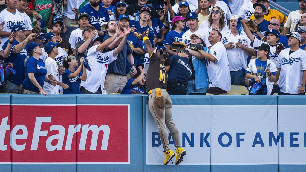 El jonrón que robó Jurickson Profar a Mookie Betts es la mejor jugada de los playoffs