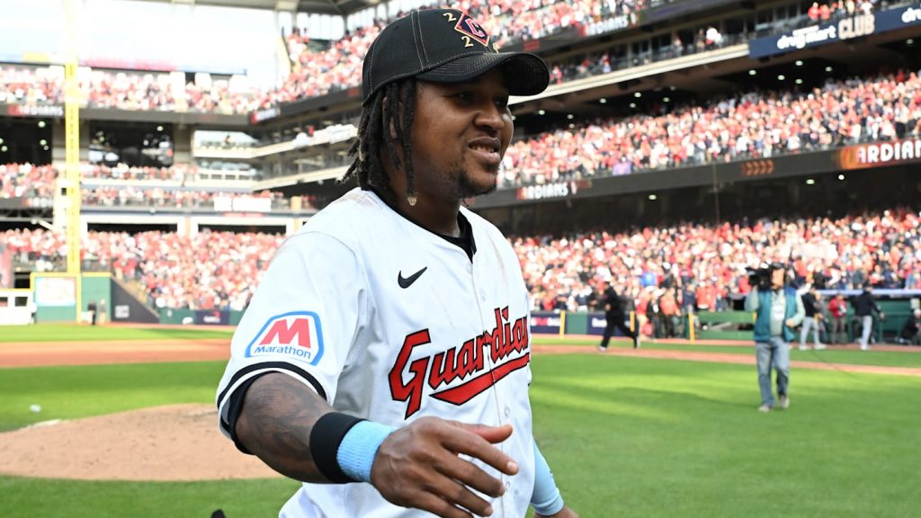 José Ramírez prometió dinero a sus compañeros de Guardianes en la serie ante Tigres