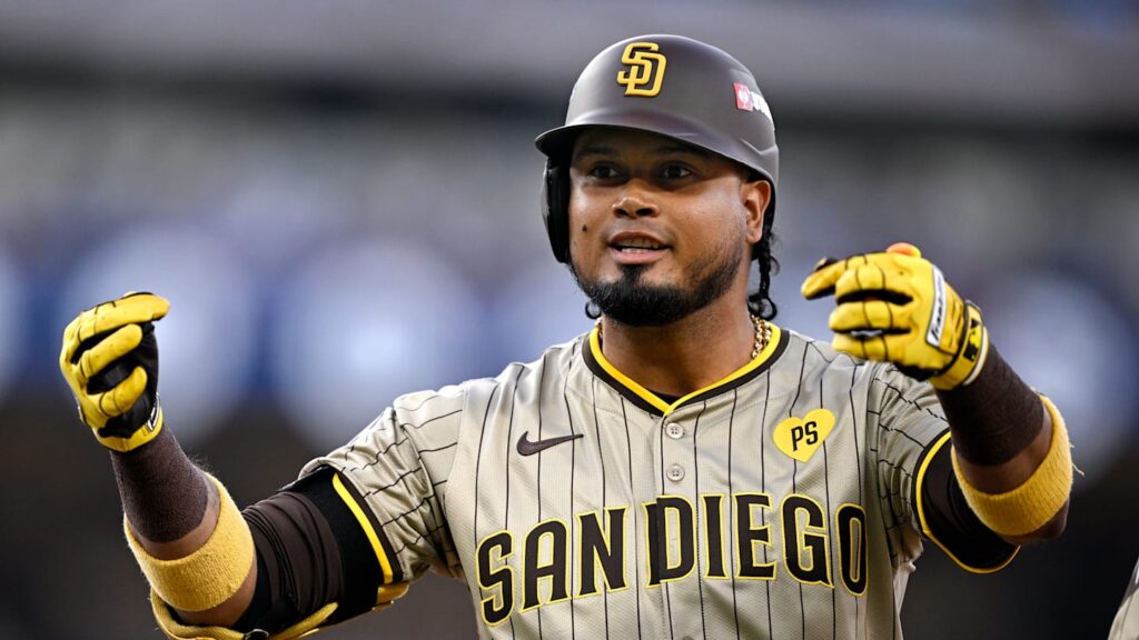 Luis Arráez trabajará como corresponsal en la Serie Mundial entre Yankees y Dodgers