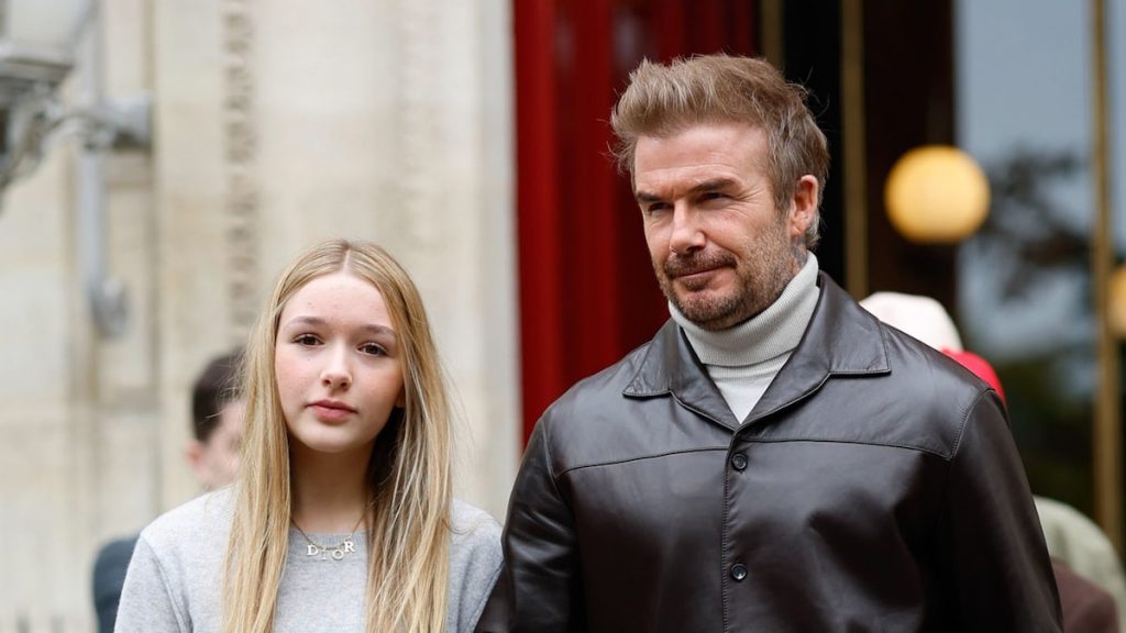 Algunos de los mejores looks de Harper Beckham en la Semana de la Moda de París