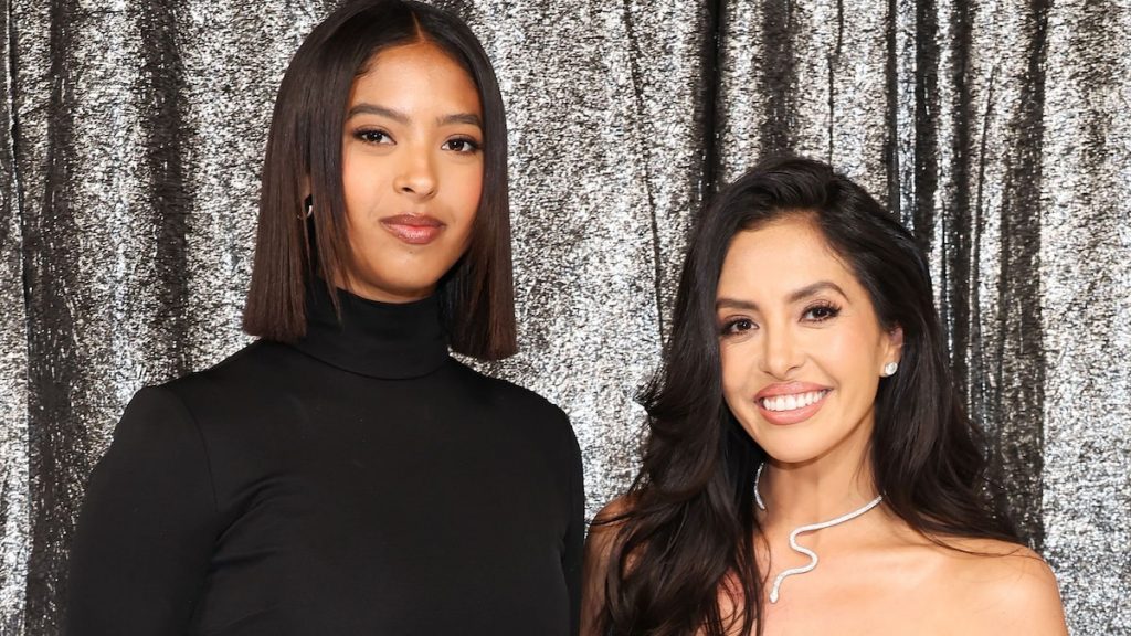 Vanessa y Natalia Bryant se hermanan con preciosos saris en una boda india