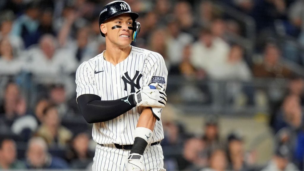 Judge y Rodón fallan, Yankees pierden el Juego 2 ante Royals