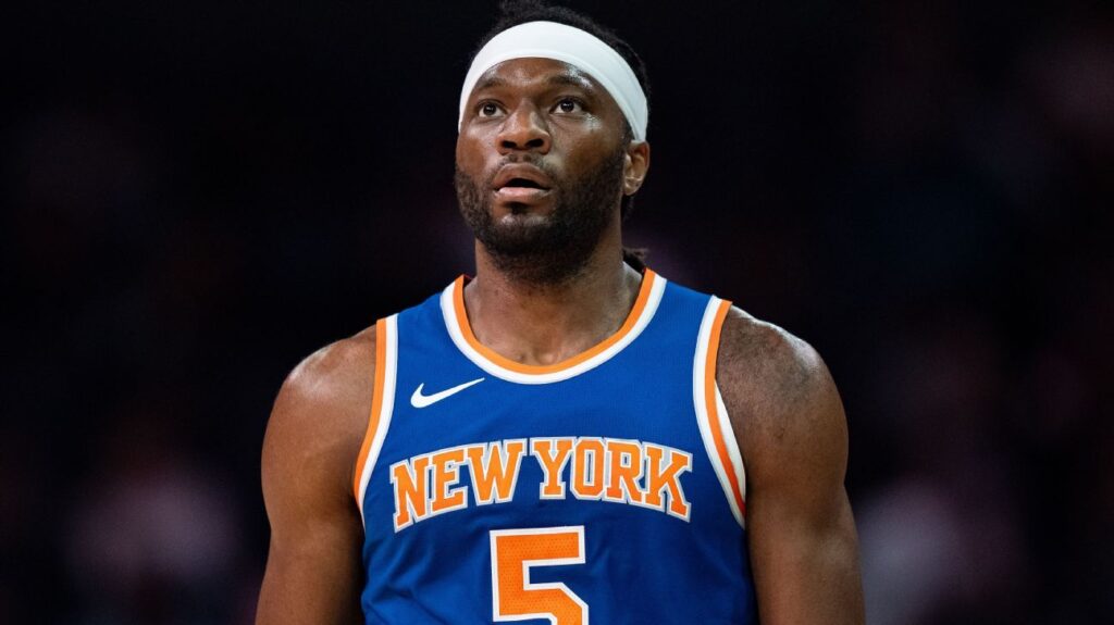 Los Knicks descartan a Achiuwva de 2 a 4 semanas por una distensión