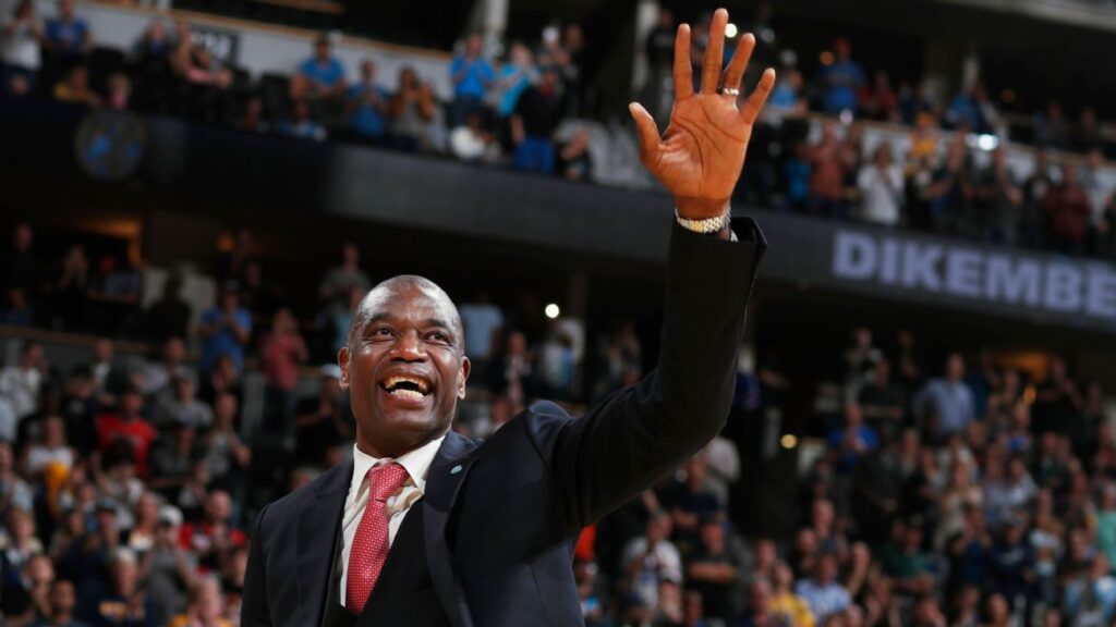 Los Nuggets honran a Dikembe Mutombo con un homenaje en video