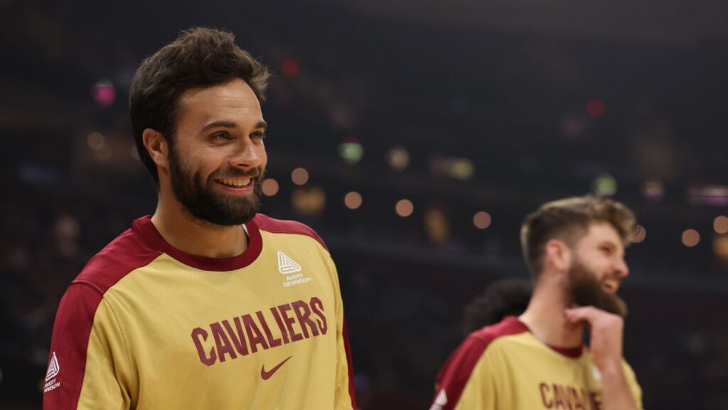 Max Strus, de los Cavaliers, fuera seis semanas por esquince de tobillo