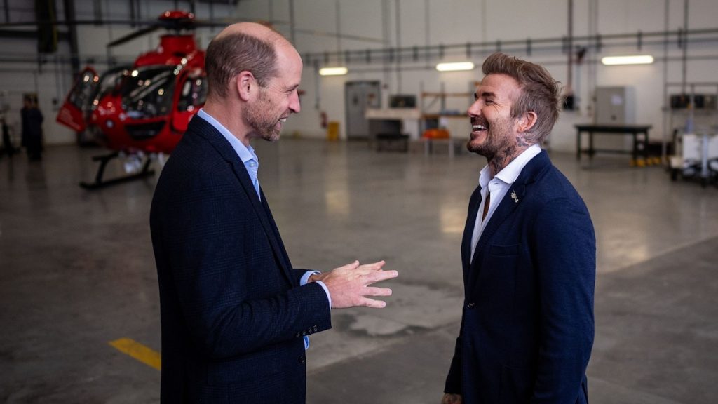 El príncipe William y David Beckham se unen para celebrar un hito