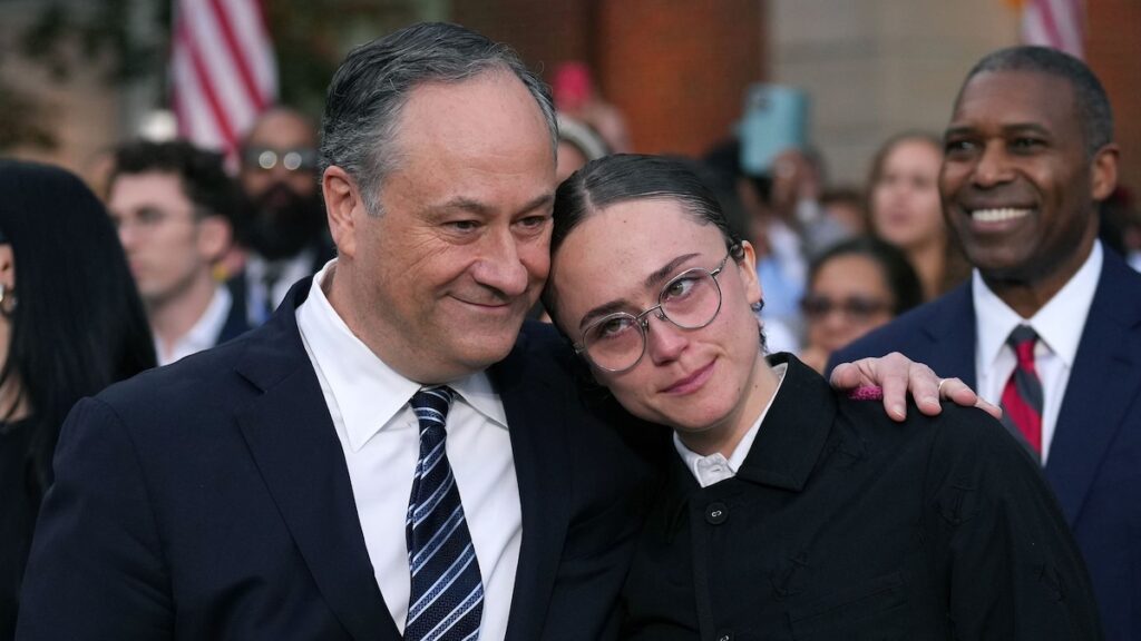 Ella Emhoff se emociona después de que Kamala Harris conceda a Donald Trump: ‘Mi corazón está lleno’