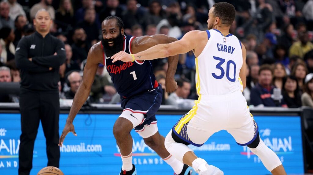 Clippers venció a Warriors en el duelo entre Harden y Curry, mientras Sixers sigue en caída