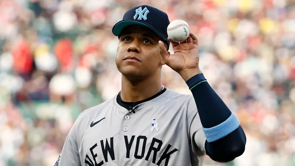 Medias Rojas de Boston suben su oferta a Juan Soto en años y valor total