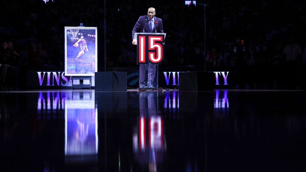 Raptors retiran su primer número, el 15 de Vince ‘Air Canadá’ Carter Raptors retiran su primer número, el 15 de Vince ‘Air Canadá’ Carter