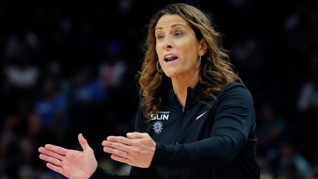 WNBA: Fever nombra a Stephanie White como su nueva entrenadora