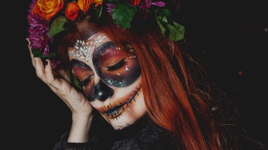 Accesorios que realzarán tu look para Día de Muertos y Halloween