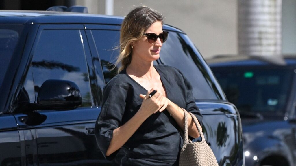 Gisele Bündchen hace alarde de su panza en Miami