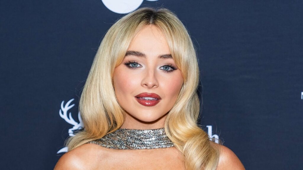 A Sabrina Carpenter se unen en el escenario Christina Aguilera; ‘Uno de mis mayores ídolos’