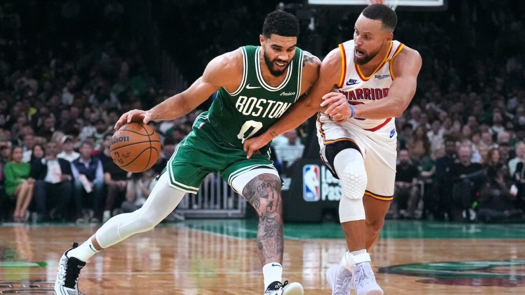 ¿La NBA debería eliminar las conferencias Este y Oeste?