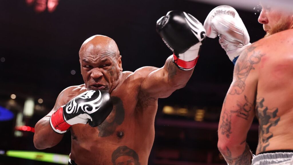 ¿Por qué Mike Tyson mordió sus guantes ante Jake Paul?