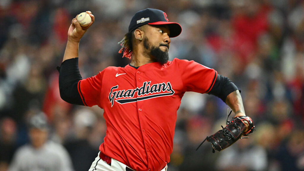 ¿Quiénes ganaron el premio Relevista del Año en la MLB en 2024?