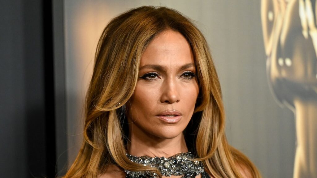Jennifer López habla sobre la ‘resiliencia’ tras el proceso de divorcio con Ben Affleck Jennifer López habla sobre la ‘resiliencia’ tras el proceso de divorcio con Ben Affleck
