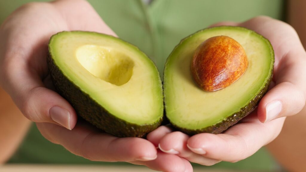 Cómo madurar un aguacate Cómo madurar un aguacate