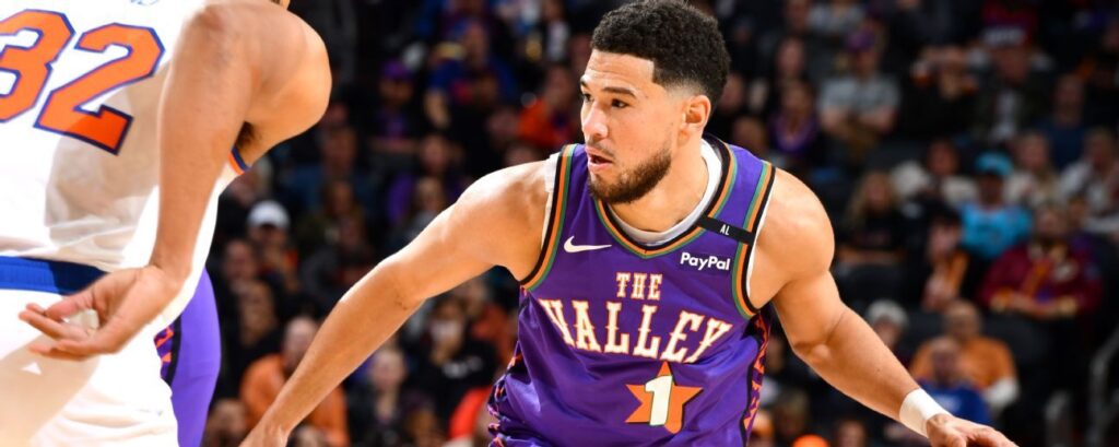 Devin Booker (ingle) de los Suns se pierde juego vs. Pistons Devin Booker (ingle) de los Suns se pierde juego vs. Pistons