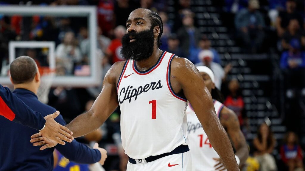 Harden se une a Curry como los únicos jugadores con 3.000 triples Harden se une a Curry como los únicos jugadores con 3.000 triples