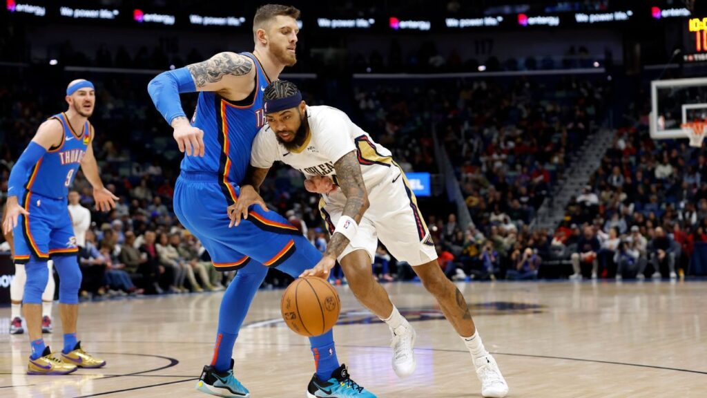 Ingram “se perderá un tiempo prolongado” por esquince de tobillo