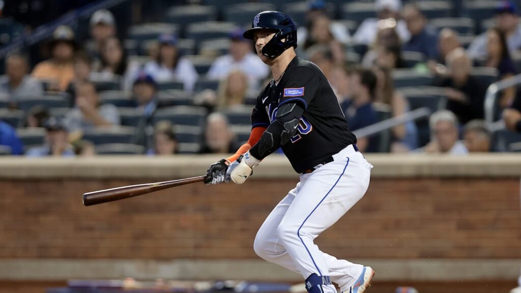 Mets revelan si firmarán a Pete Alonso después de darle contrato récord a Juan Soto