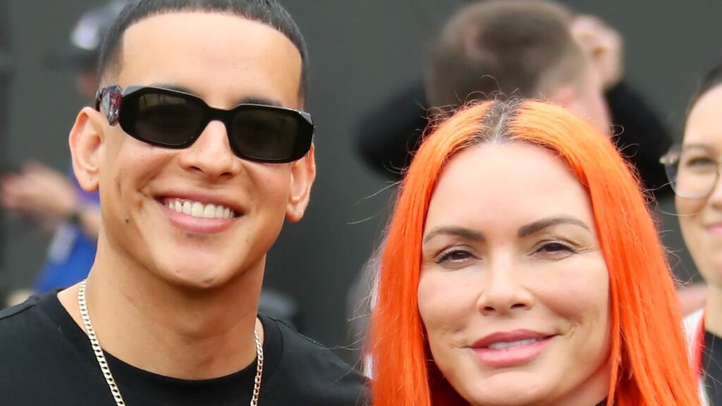 Daddy Yankee anuncia divorcio de su pareja de muchos años Mireddys González Daddy Yankee anuncia divorcio de su pareja de muchos años Mireddys González