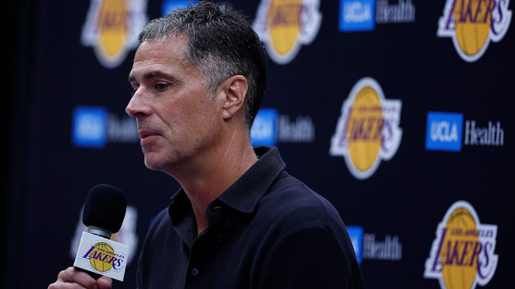 El centro estrella que quieren los Lakers después del cambio de Dorian Finney-Smith