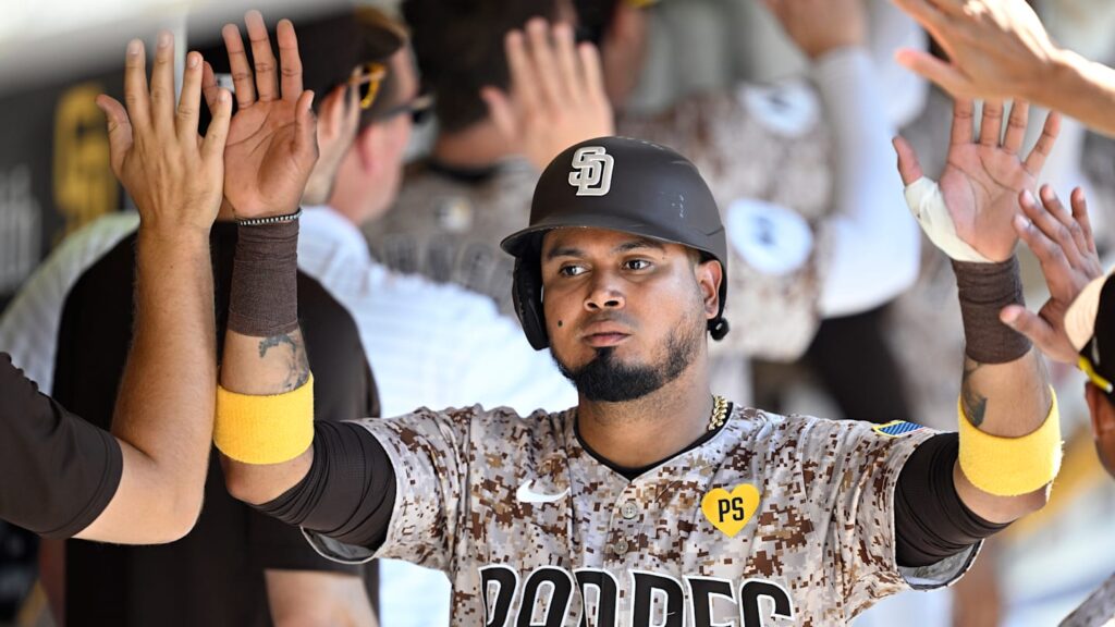 3 prospectos top que podrían salir de los Medias Rojas en el cambio por Luis Arráez