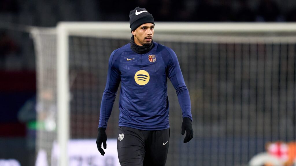 ¿Se va Ronald Araújo del FC Barcelona pese a la lesión de Íñigo Martínez?