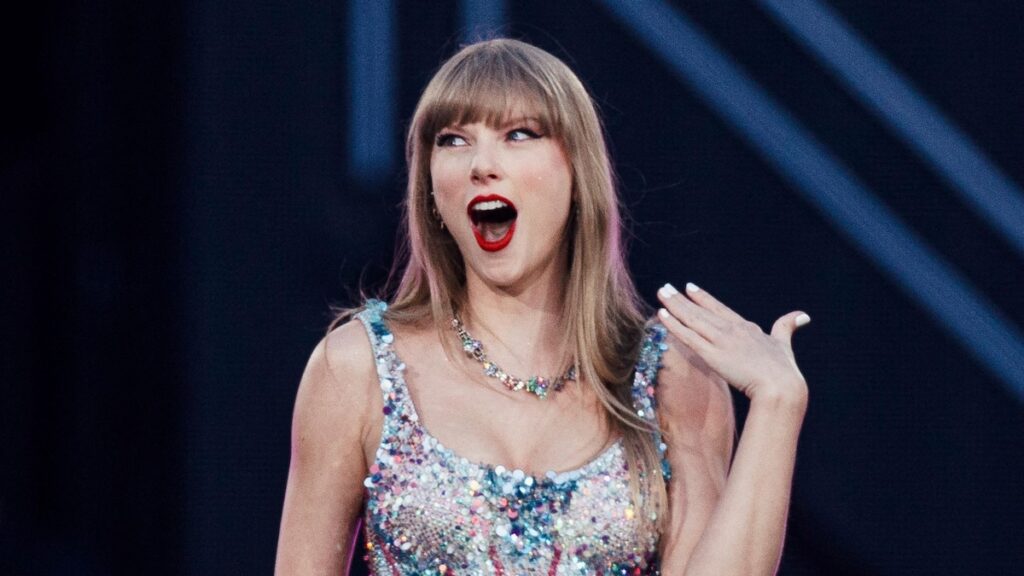 Taylor Swift le dio a un miembro del equipo un bono de seis cifras