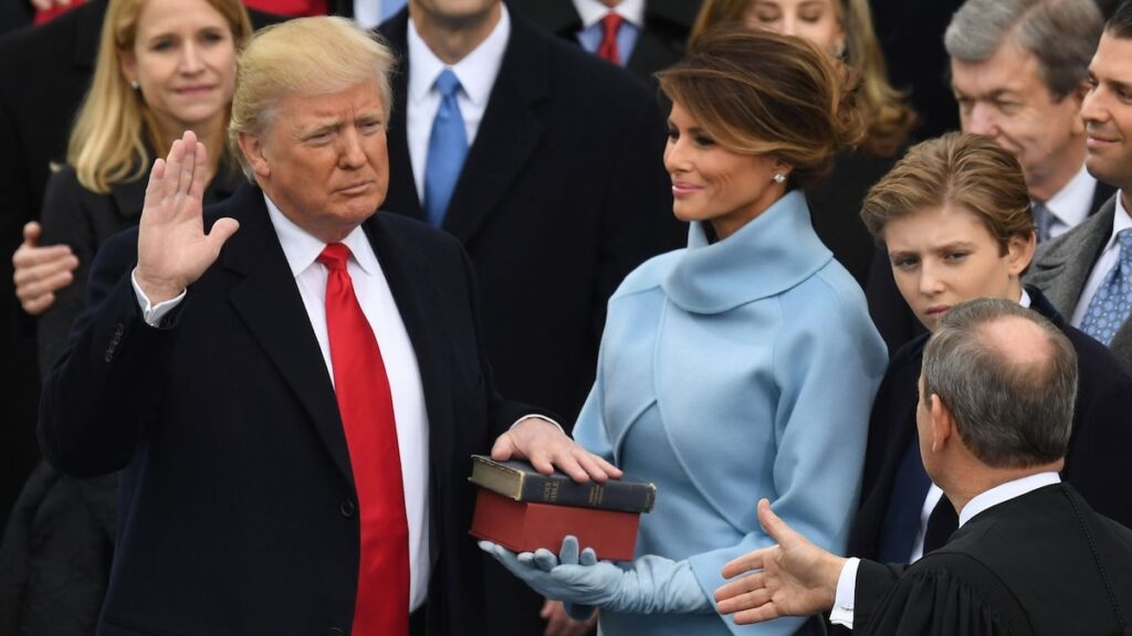 El motivo por el que se traslada la ceremonia de toma de posesión de Donald Trump