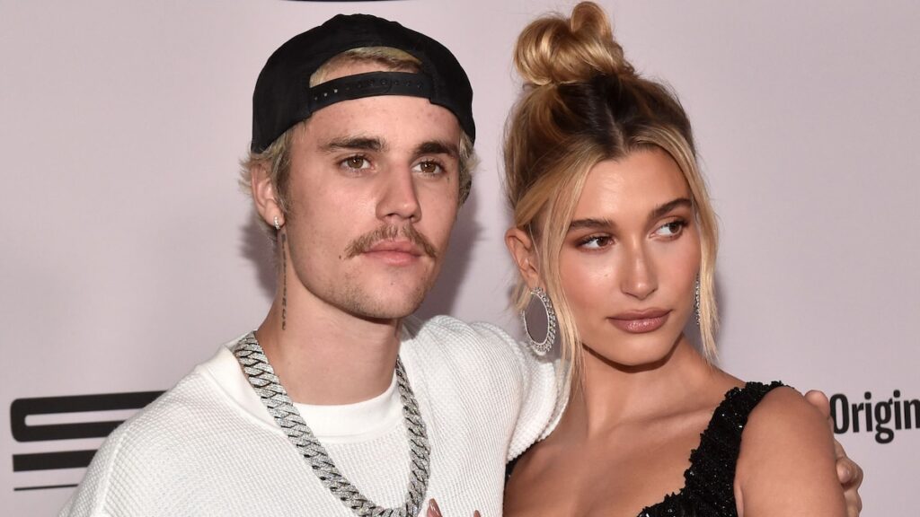 Justin Bieber explica por qué dejó de seguir a su esposa Hailey Bieber