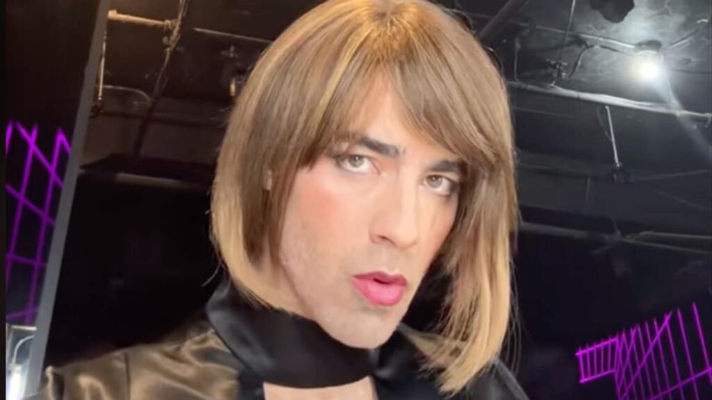 Mira los 10 mejores TikToks de celebridades de la semana: fin de una era