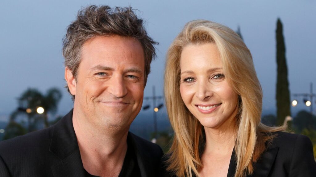 Lisa Kudrow encontró una nota oculta de Matthew Perry tras su muerte