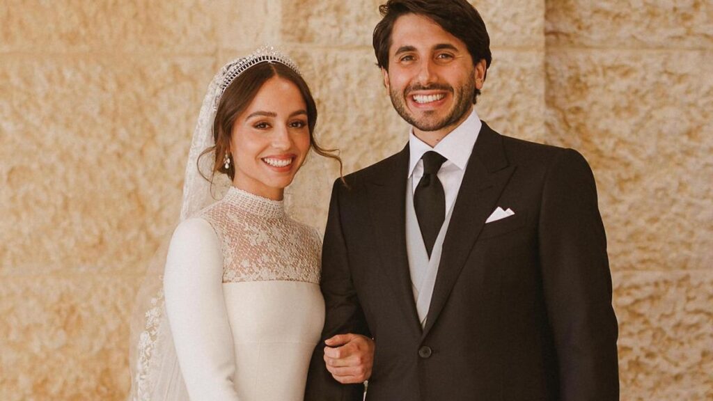 La reina Rania anuncia que su hija Princess Iman espera el primer hijo: ver el anuncio del embarazo