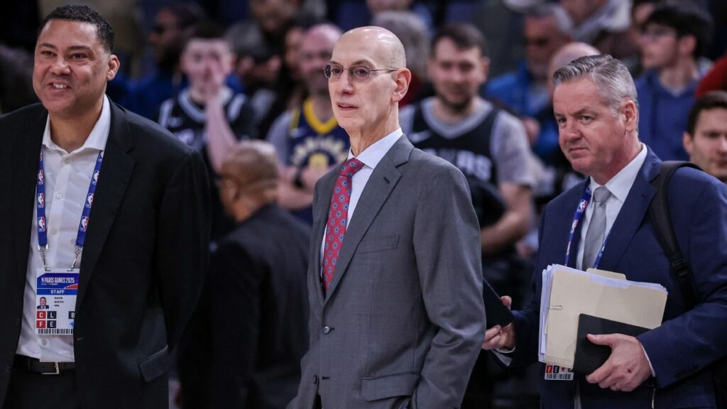 Adam Silver: Me Gusta la Idea de Cuartos de 10 Minutos