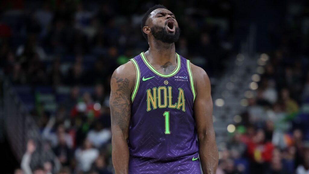 Fuentes: Zion llega tarde al vuelo de Pelicans y está suspendido