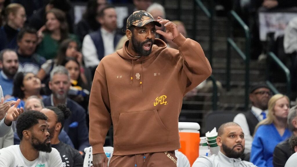 Kyrie Irving regresa con los Mavericks tras cinco partidos ausente por lesión