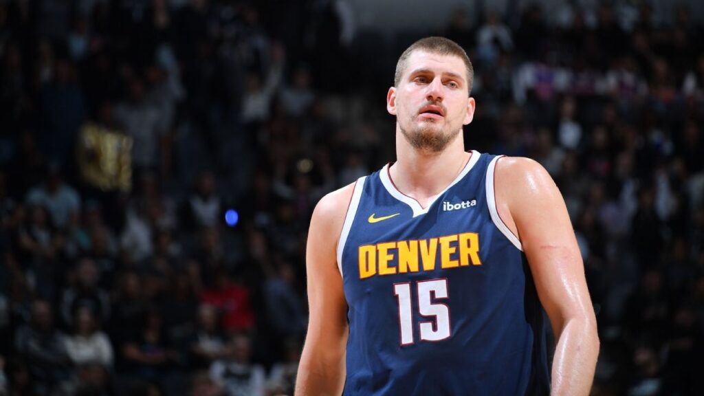 Nikola Jokic, descartado contra los Celtics por enfermedad