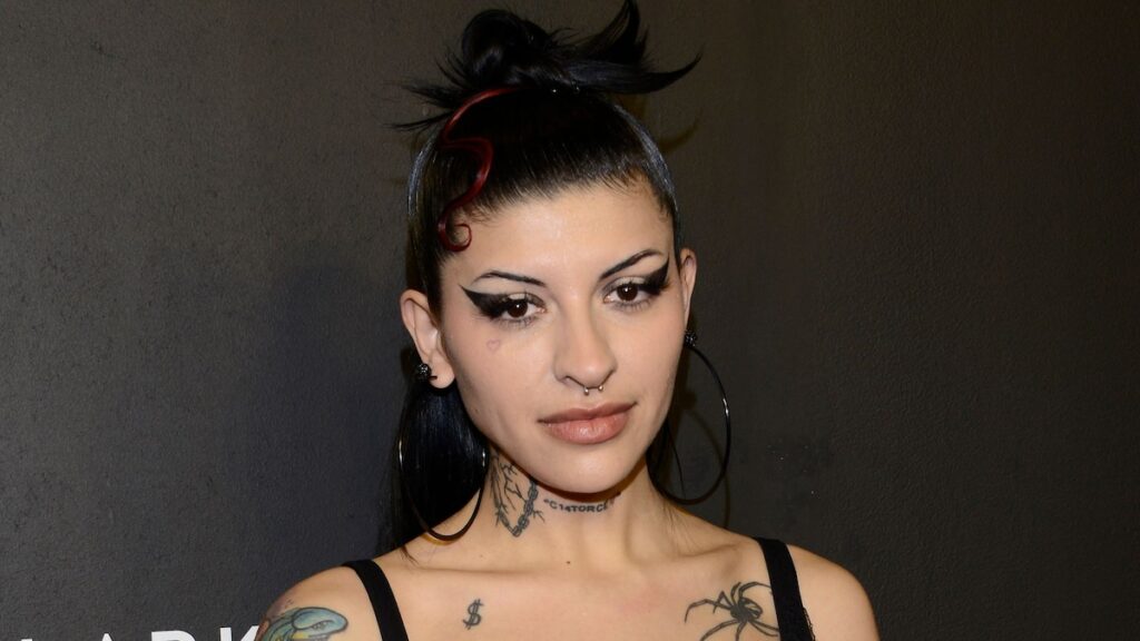 Cazzu comparte la primera foto de 2025 del adorable bebé Inti