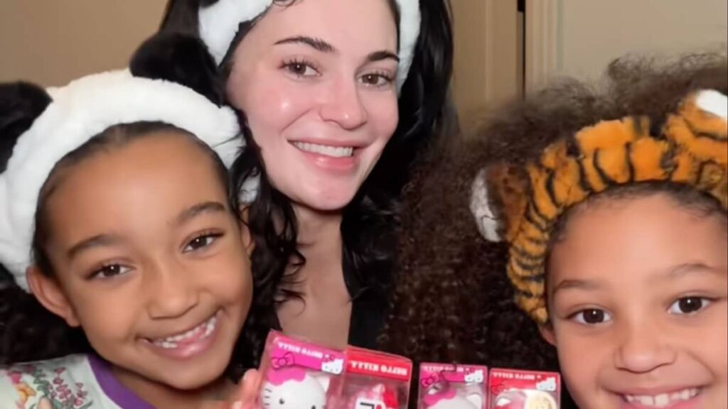 Kylie Jenner, Bad Bunny, Mariah Carey y más