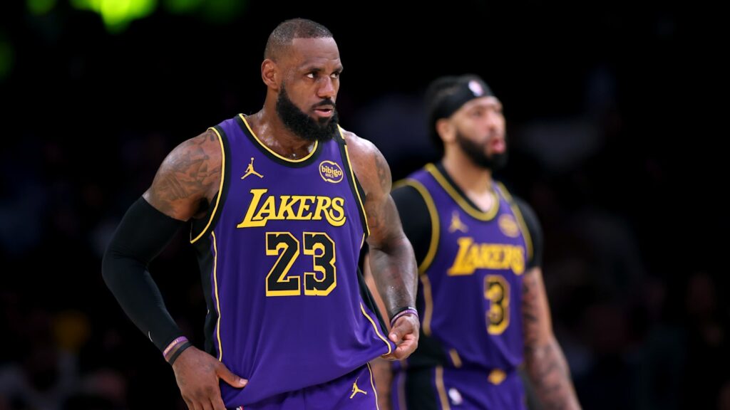 LeBron, Davis y Luka Doncic no sabían de las negociaciones entre Lakers y Mavericks