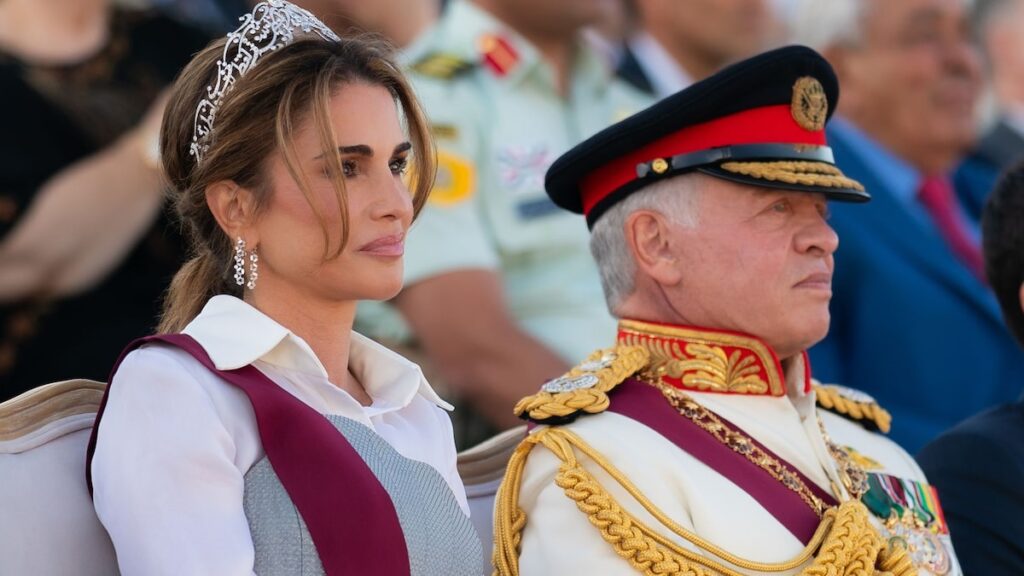 El esposo de la reina Rania, el rey Abdullah, se somete a la cirugía días después de la alegría familiar alegre